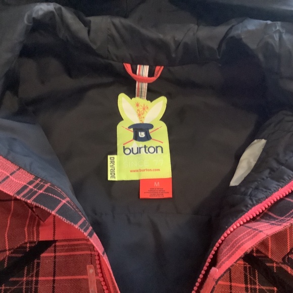Burton Ruby Red Ski and Snowboard Jacket - Picture 2 of 8